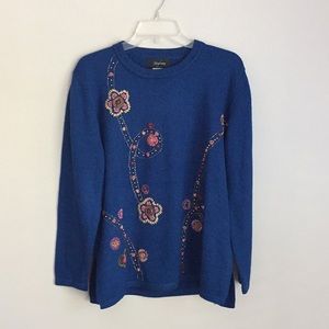 Women’s Size Medium Round Neck Sweater by Harvey